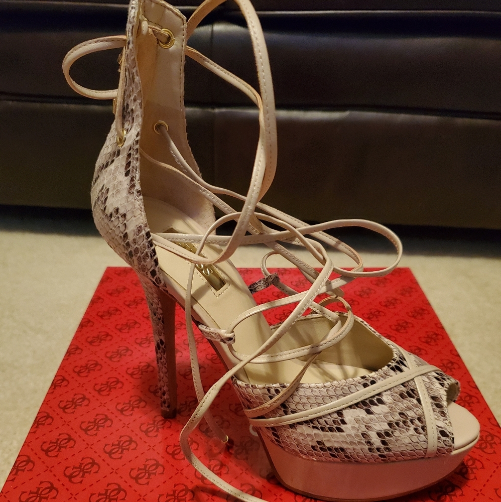 Platform shoes - Picture 4 of 9